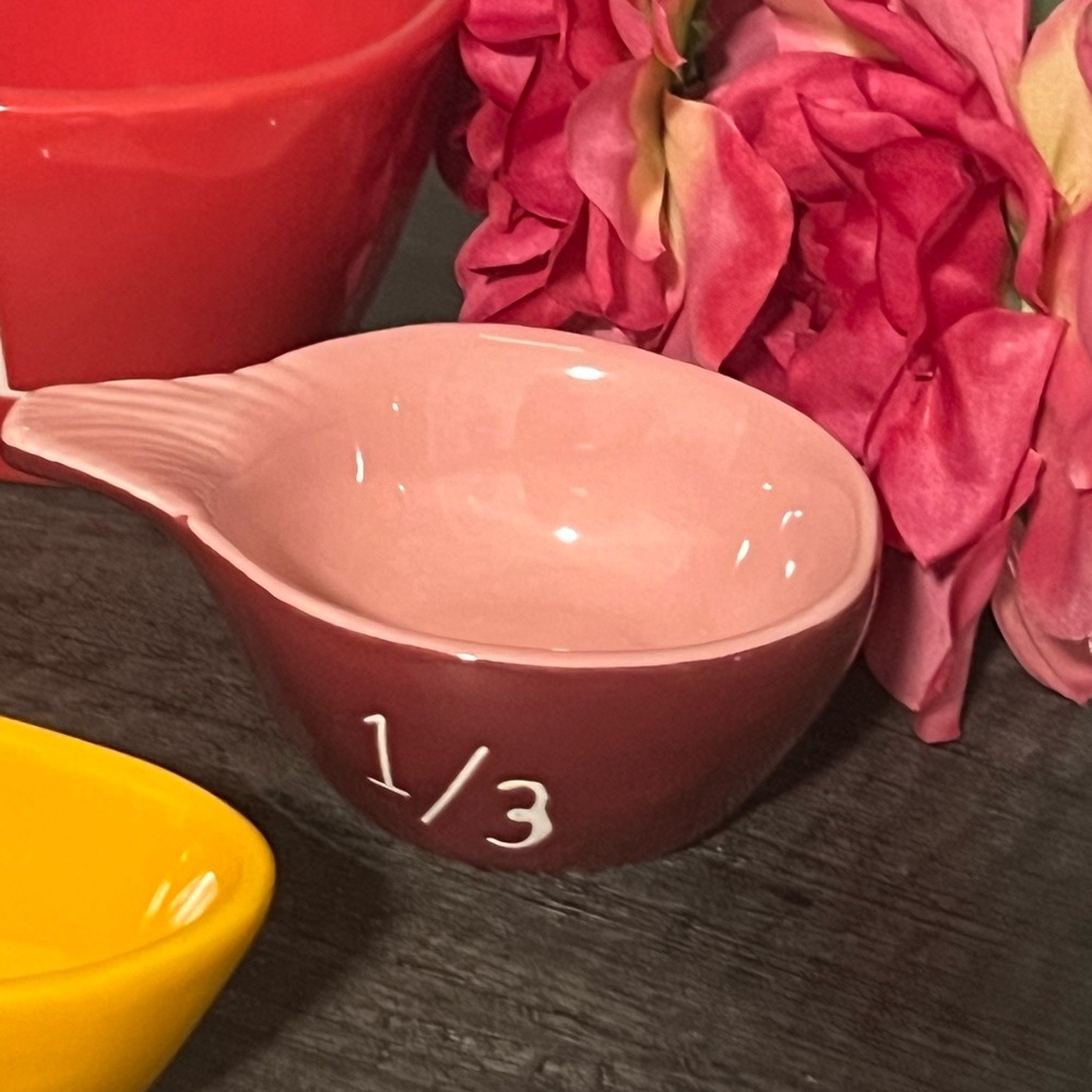 Rae Dunn Colorful Measuring Cups Set - Picture 5 of 9